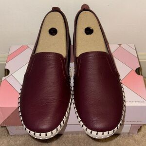 Skechers Active Avenue Cityfied Shoes 7.5 *NEW*